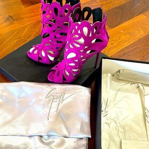 Giuseppe Zanotti floral cut out suede sandals ultra high heel size 8.5 / 38.5